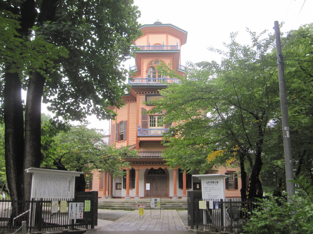 「旧 済生館 本館」（1878年に建てられた旧•山形県立病院）
